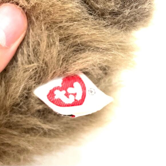 Vintage TY 1993 Realistic Fuzzy Bunny Toy Stuffed Animal #1 - Picture 4 of 10